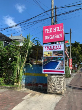 Гостиница The Hill Ungasan  Kuta